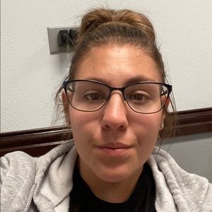 Meet your Posher, Isabela